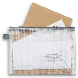 POCHETTE ZIPPEE PVC 19X25CM